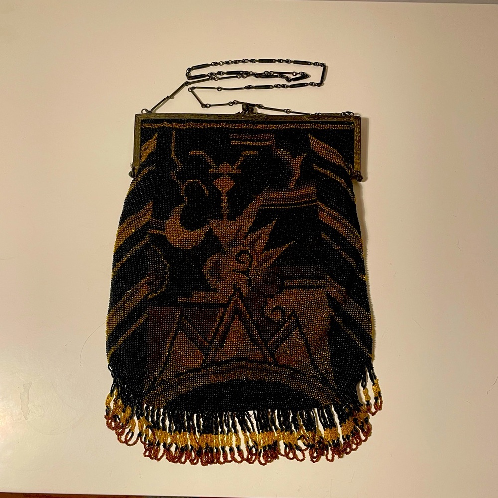 Vintage 1920s French Art Deco beaded handbag